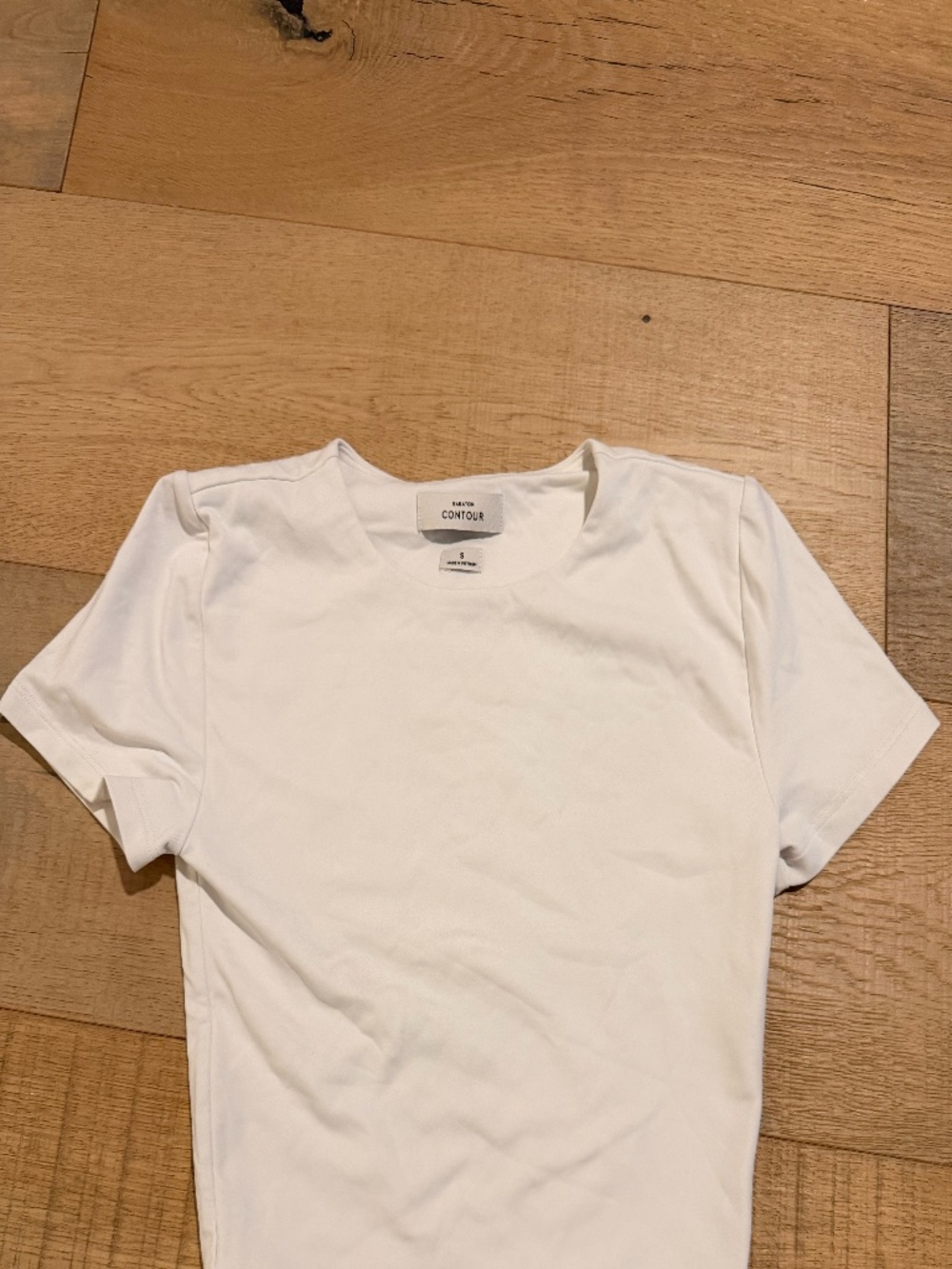 Aritzia - Contour Cropped Top (White, S)